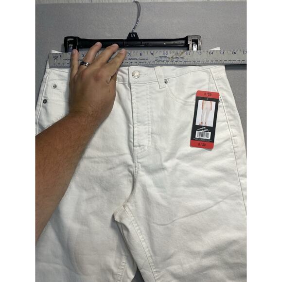 FRYE WOMEN'S HIGH RISE STRETCH CUFFED CROP JEANS SIZE 8 - Picture 6 of 10